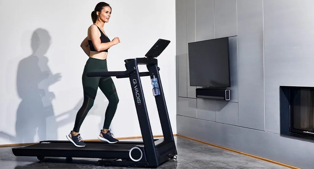 HAMMER Laufband Q.Vadis 10 in Aktion