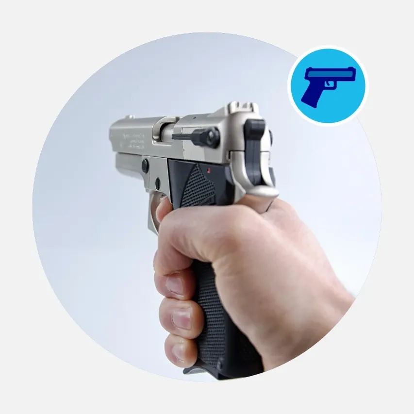 Handfeuerwaffe, symbolisiert die Anforderungen der Waffensachkunde nach §7 WaffG für professionelle Sicherheitsmitarbeiter beim Institut für Bildung und Sicherheit.