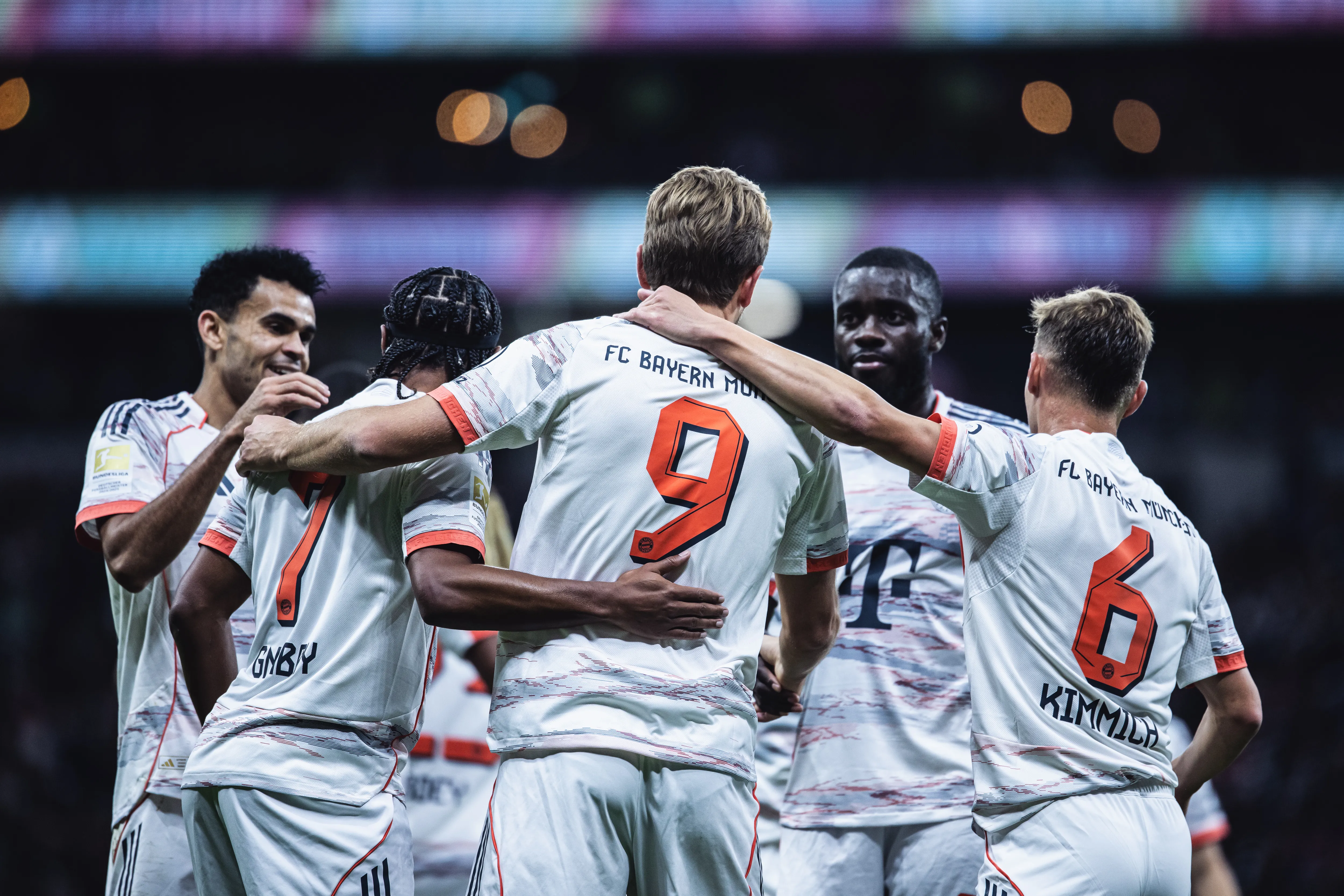 Harry Kane feiert sein Tor gegen Eintracht Frankfurt