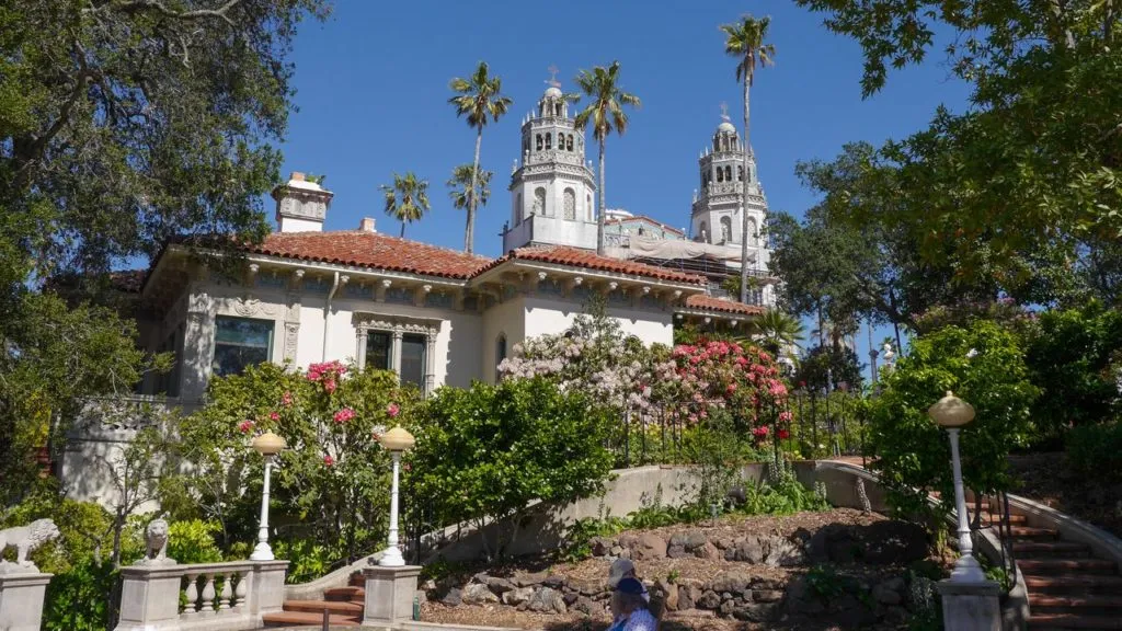 Hearst Castle mit seinen Gärten