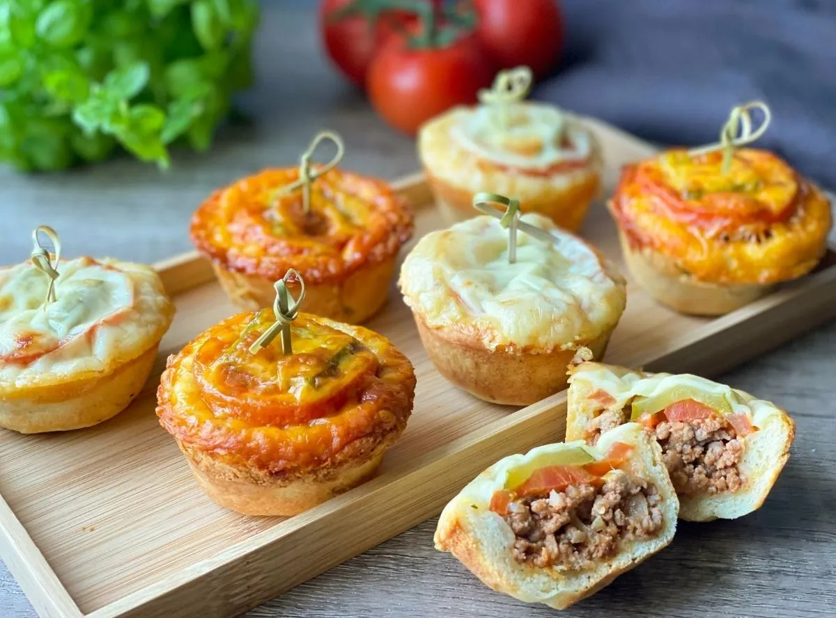 Herzhafte Cheeseburger Muffins als Fingerfood für Partys und Kindergeburtstage