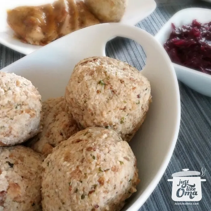 Herzhafte Semmelknödel aus Bayern