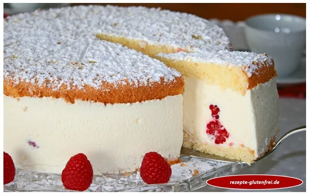 Himbeer-Käsesahnetorte glutenfrei mit Schokodeko