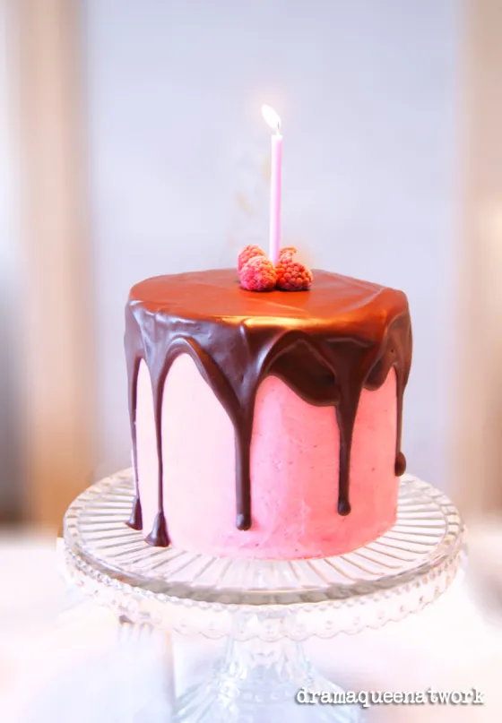 Himbeer-Schoko-Torte als Beispiel für eine aufwendige Geburtstagskreation