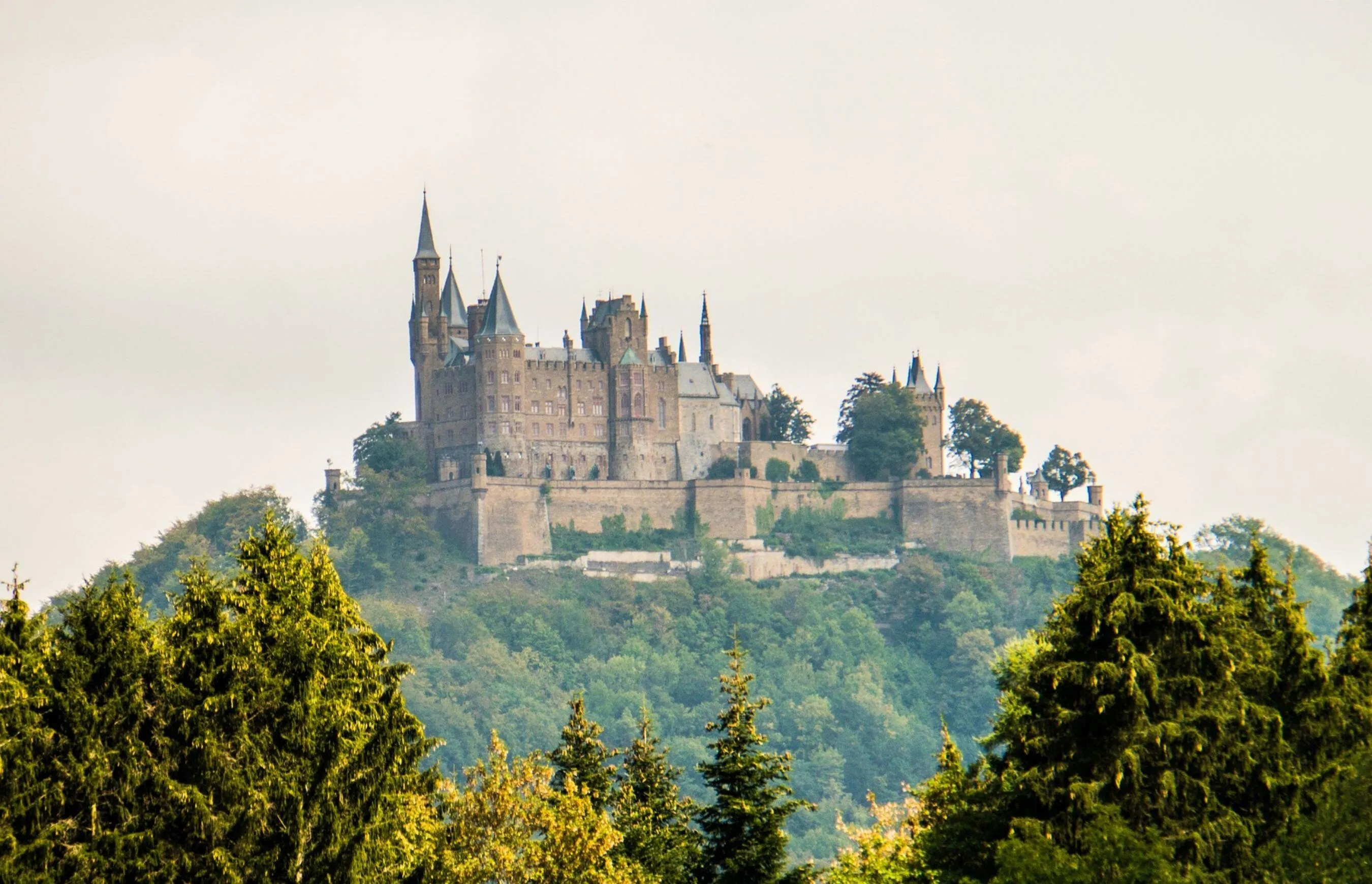 Hohenzollern Schloss Top-Ausflugsziel Schwäbische Alb