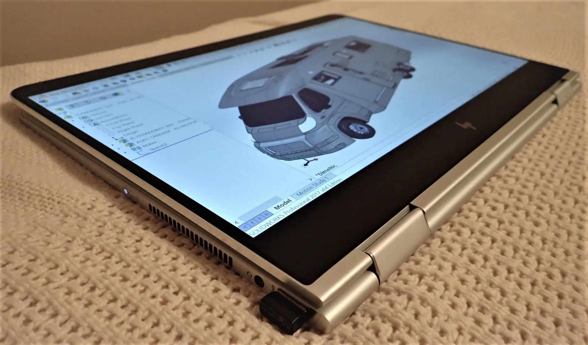 HP Spectre x360 frontal geöffnet