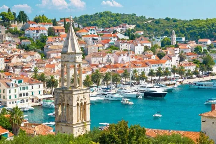hvar_kroatien_iStock-518982063