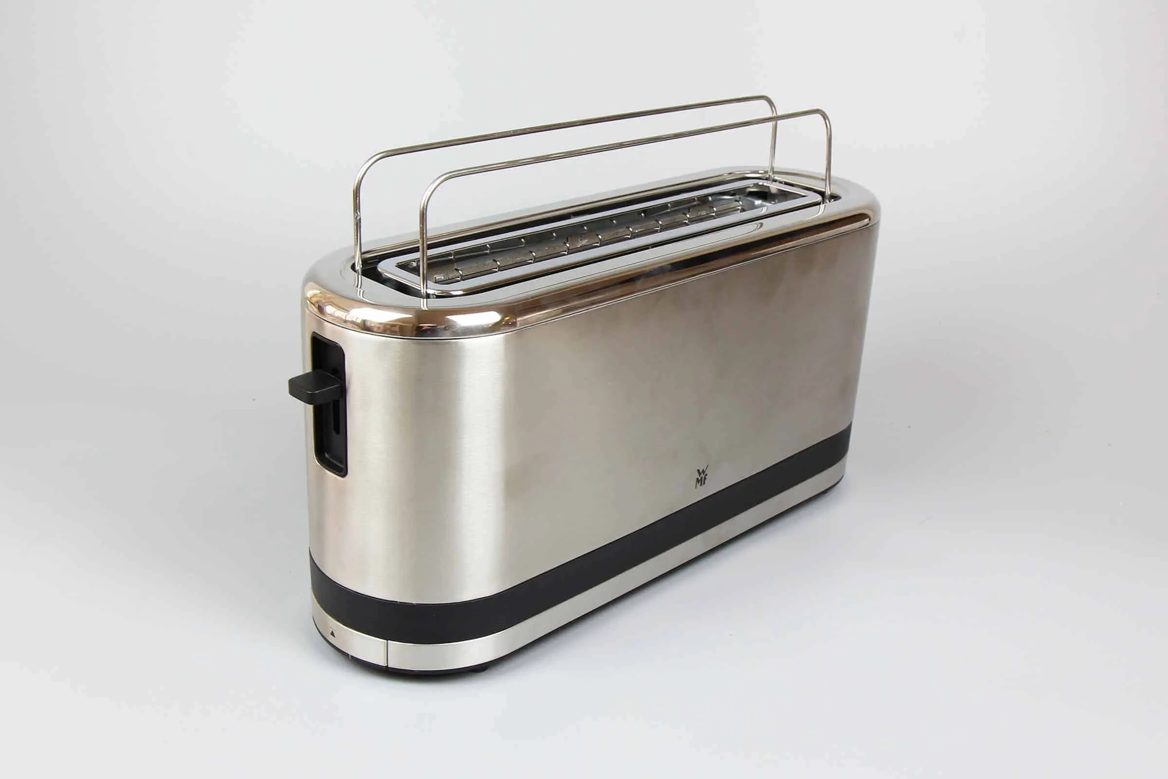 Integriertem Brötchenaufsatz am WMF Küchenminis Toaster, passend für Baguette