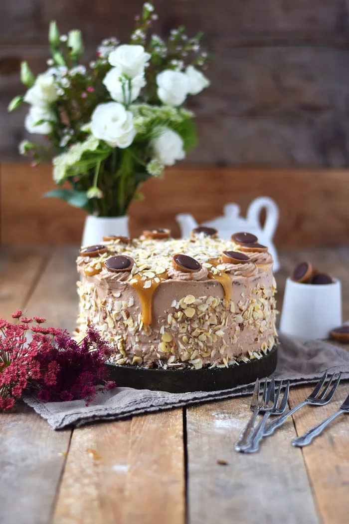 Karamell Nougat Haselnuss Toffifee Torte - Caramel Hazelnut Chocolate Cake (5)