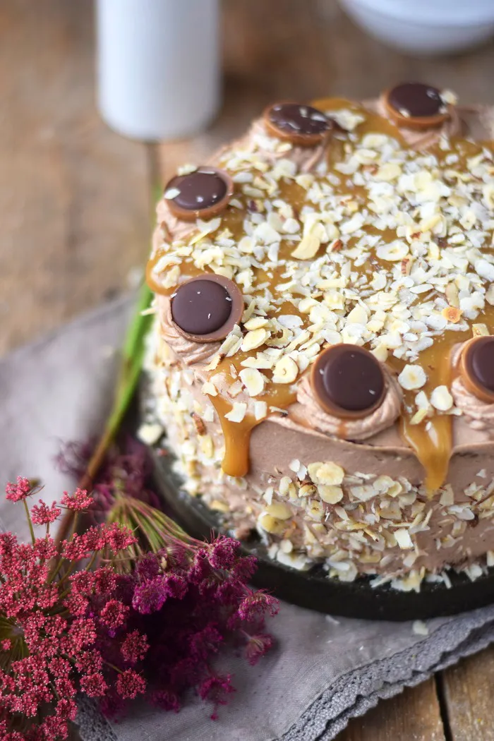 Karamell Nougat Haselnuss Toffifee Torte - Caramel Hazelnut Chocolate Cake (6)