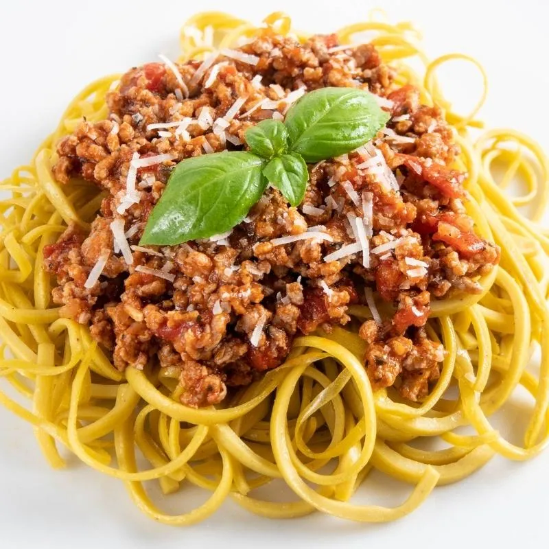 Keto Spaghetti Bolognese lecker wie das Original aber ohne Kohlenhydrate