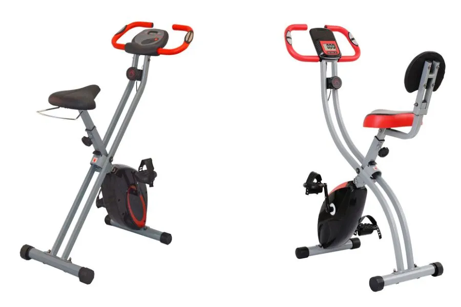 Klappbare Wellactive F-Bikes von Aldi: Modell Starter und das neue Curved mit gekrümmtem Rahmen und Rückenlehne.