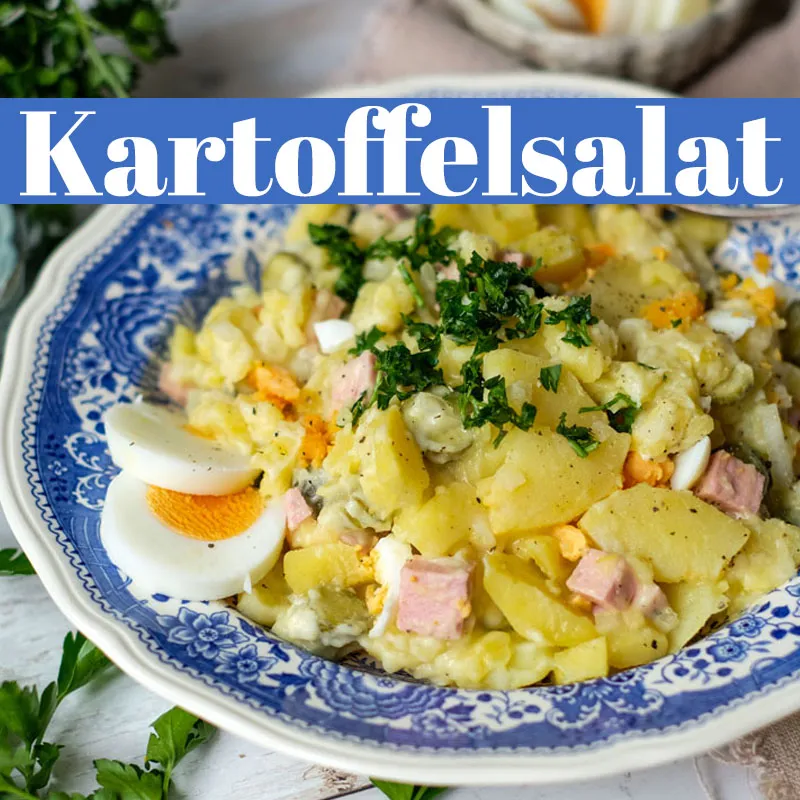 Klassischer Kartoffelsalat mit Brühe und Mayo