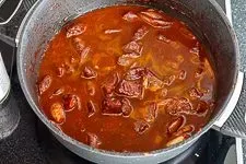 Klassisches Rindergulasch - Gulasch Rezept - www.emmikochteinfach.de