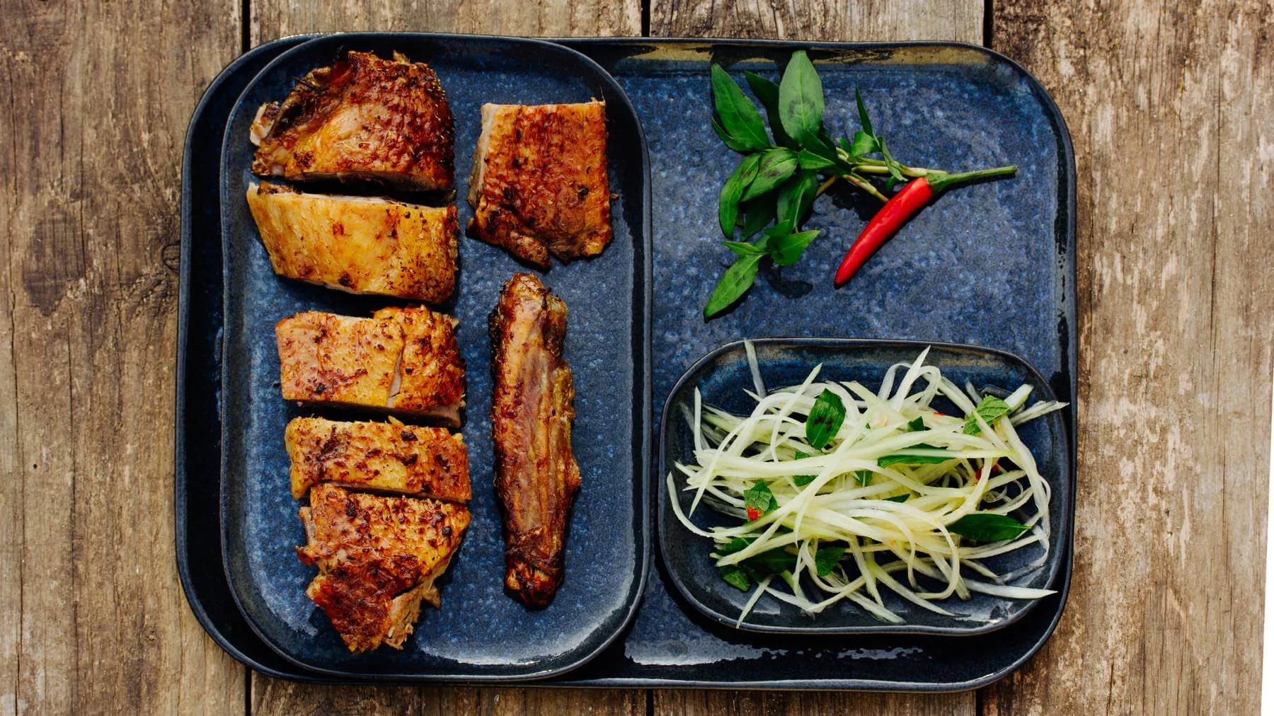 Knuspriger Entenbraten nach Hanoi-Art, eine Delikatesse