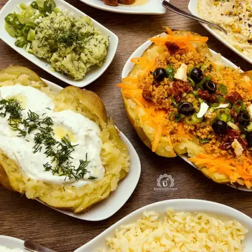 Kumpir gefüllte Ofenkartoffel türkisch