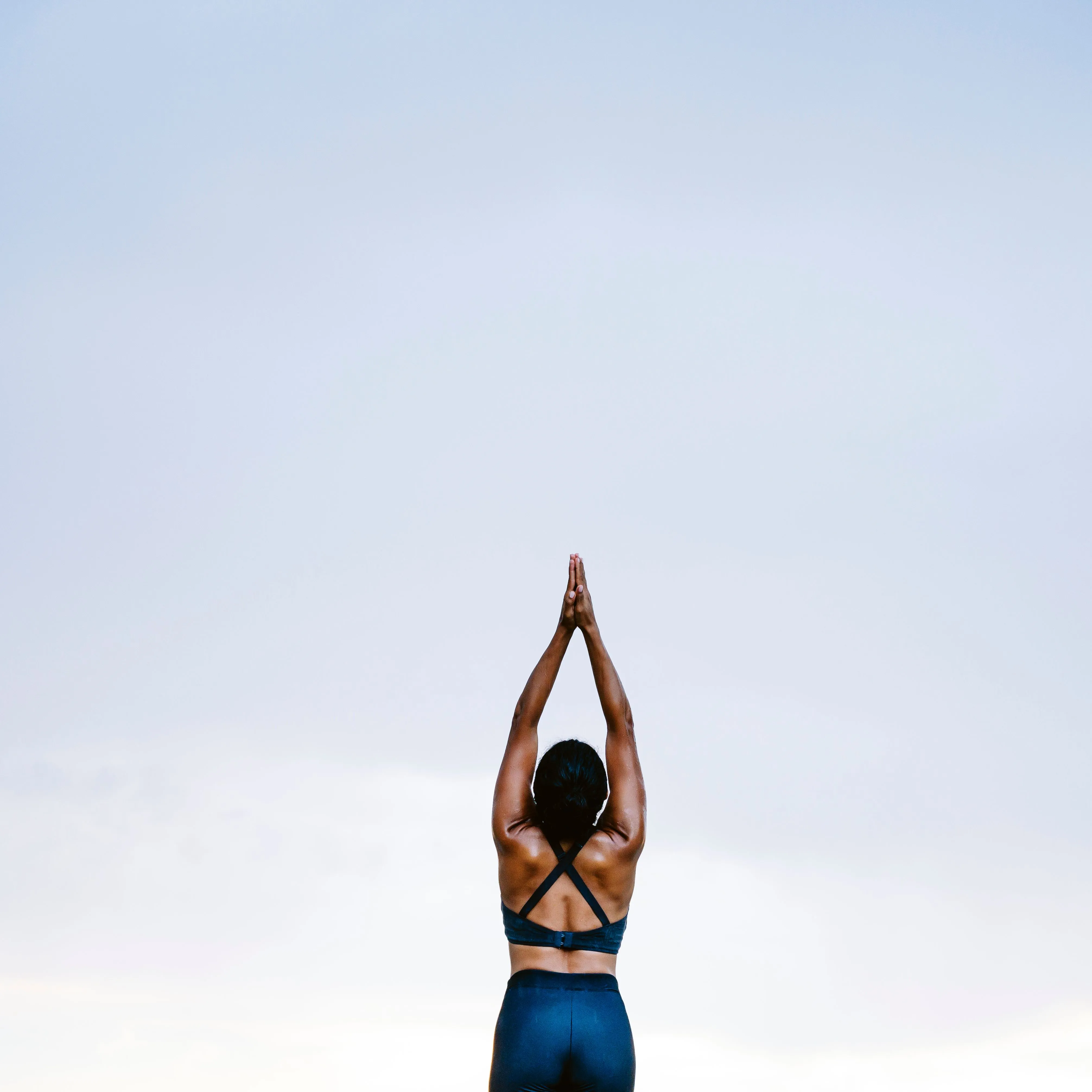 Läuferin im Freien für mehr Fitness und Motivation