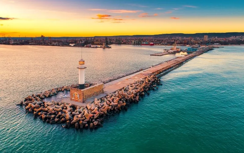 Leuchtturm in Varna am Schwarzen Meer