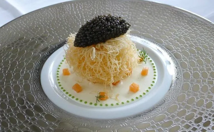 L’oeuf de poule, mollet et friand 