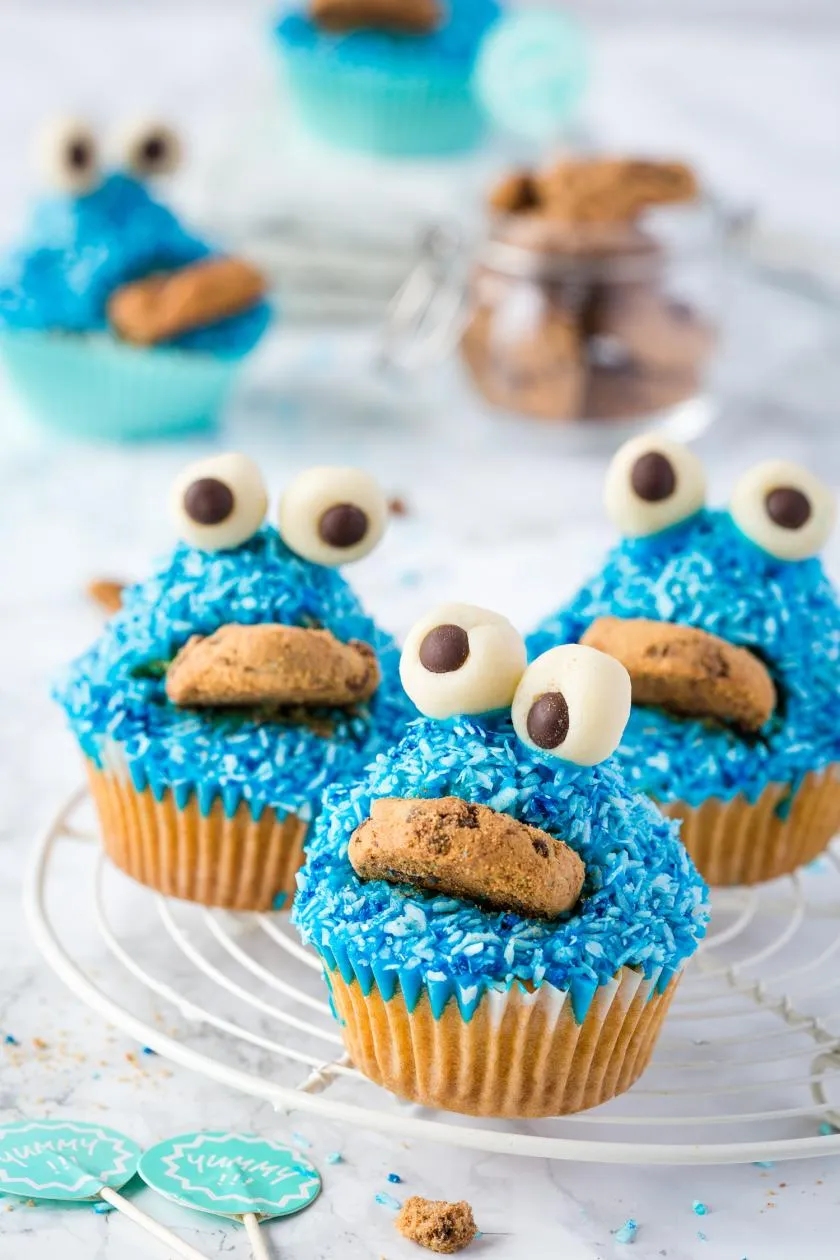 Lustige Krümelmonster-Muffins für den Kindergarten Geburtstag