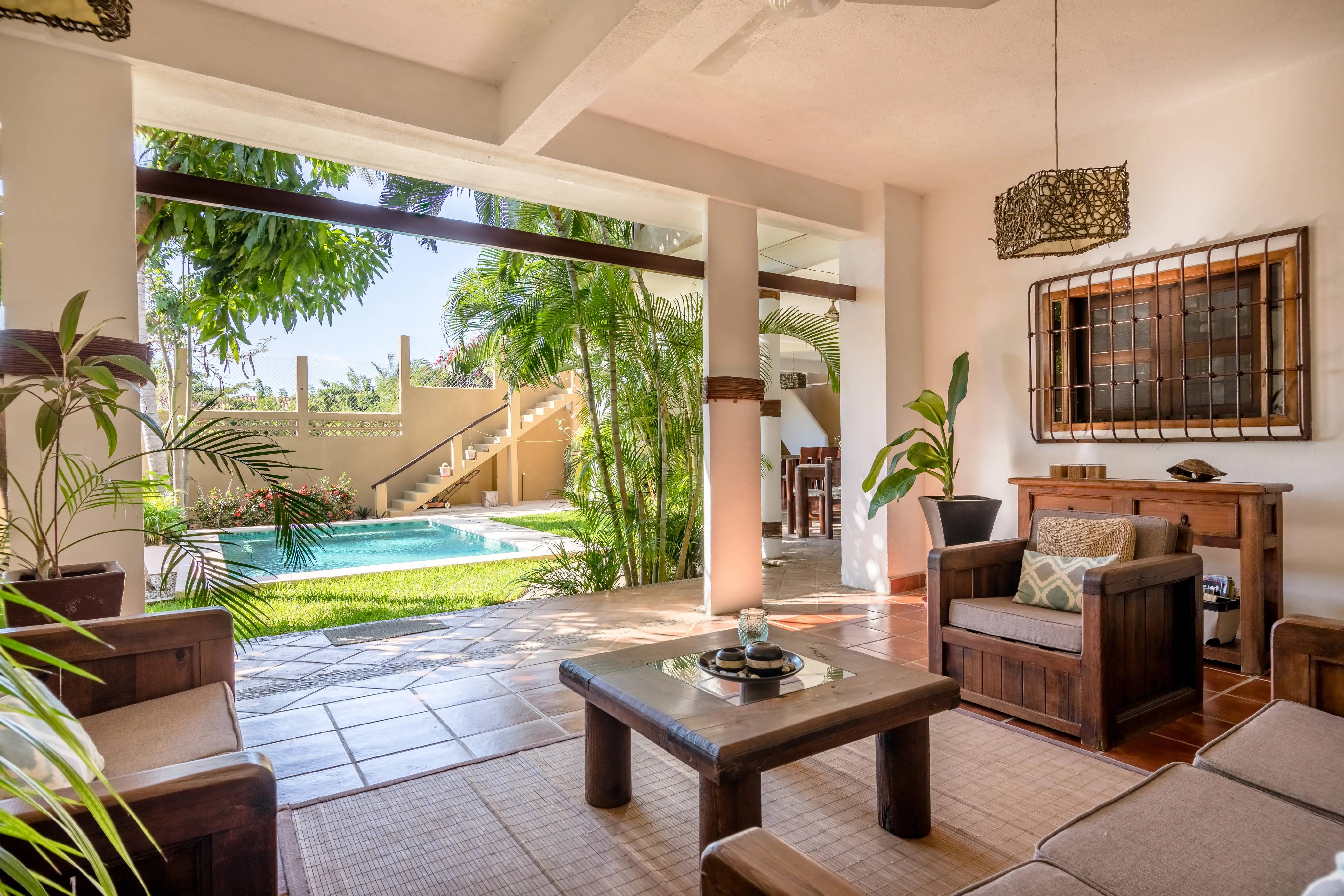 Luxuriöses Ferienhaus in La Punta, Puerto Escondido, Mexiko, mit Blick auf das tropische Strandparadies – ein Top-Reiseziel 2025