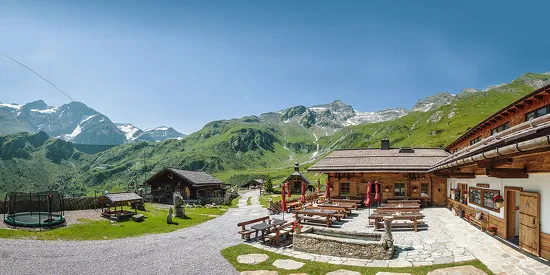 Luxuriöses Hideaway in den Alpen