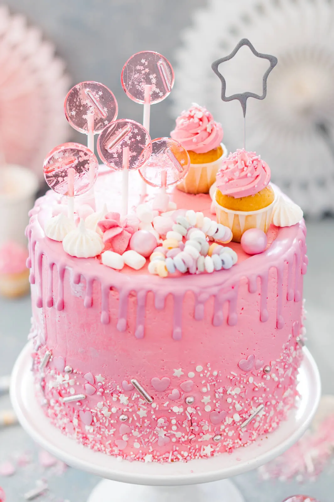 Mädchen-Geburtstagstorte mit Lollies