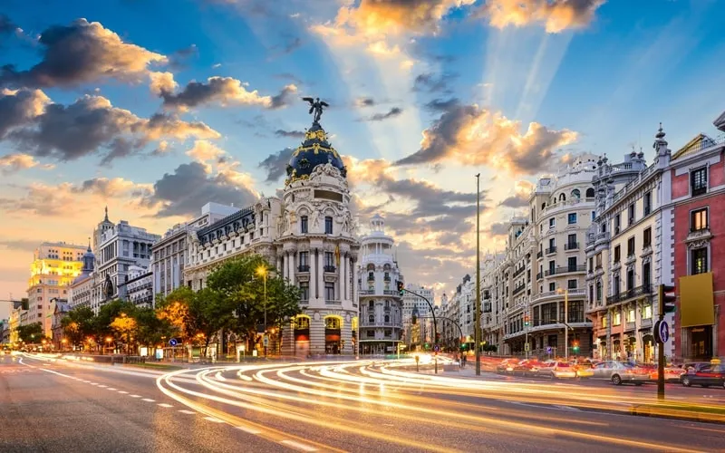Madrid, Spanien mit dem Plaza de Cibeles
