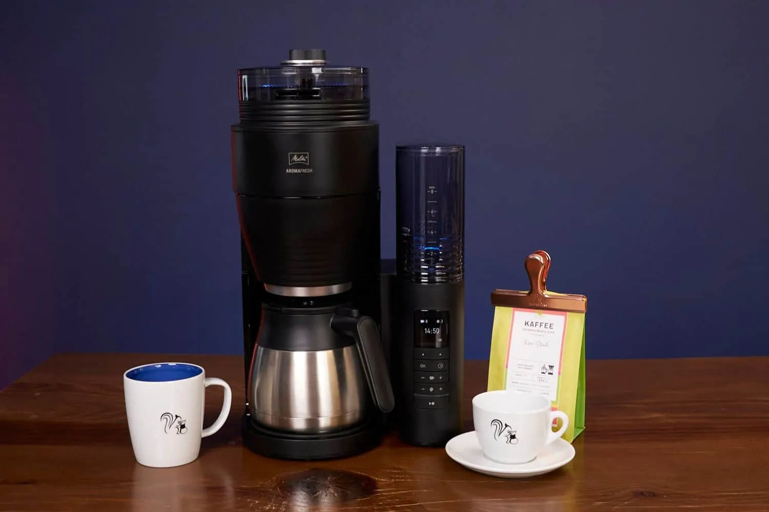 Melitta AromaFresh Therm Pro X Uebersicht mit Filterkaffee