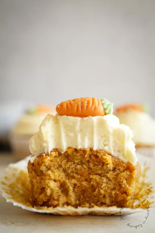 Möhren-Cupcakes mit Frischkäse-Creme