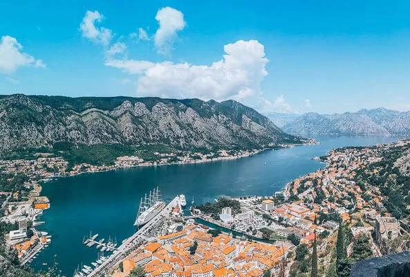 montenegro blick auf kotor von der festung
