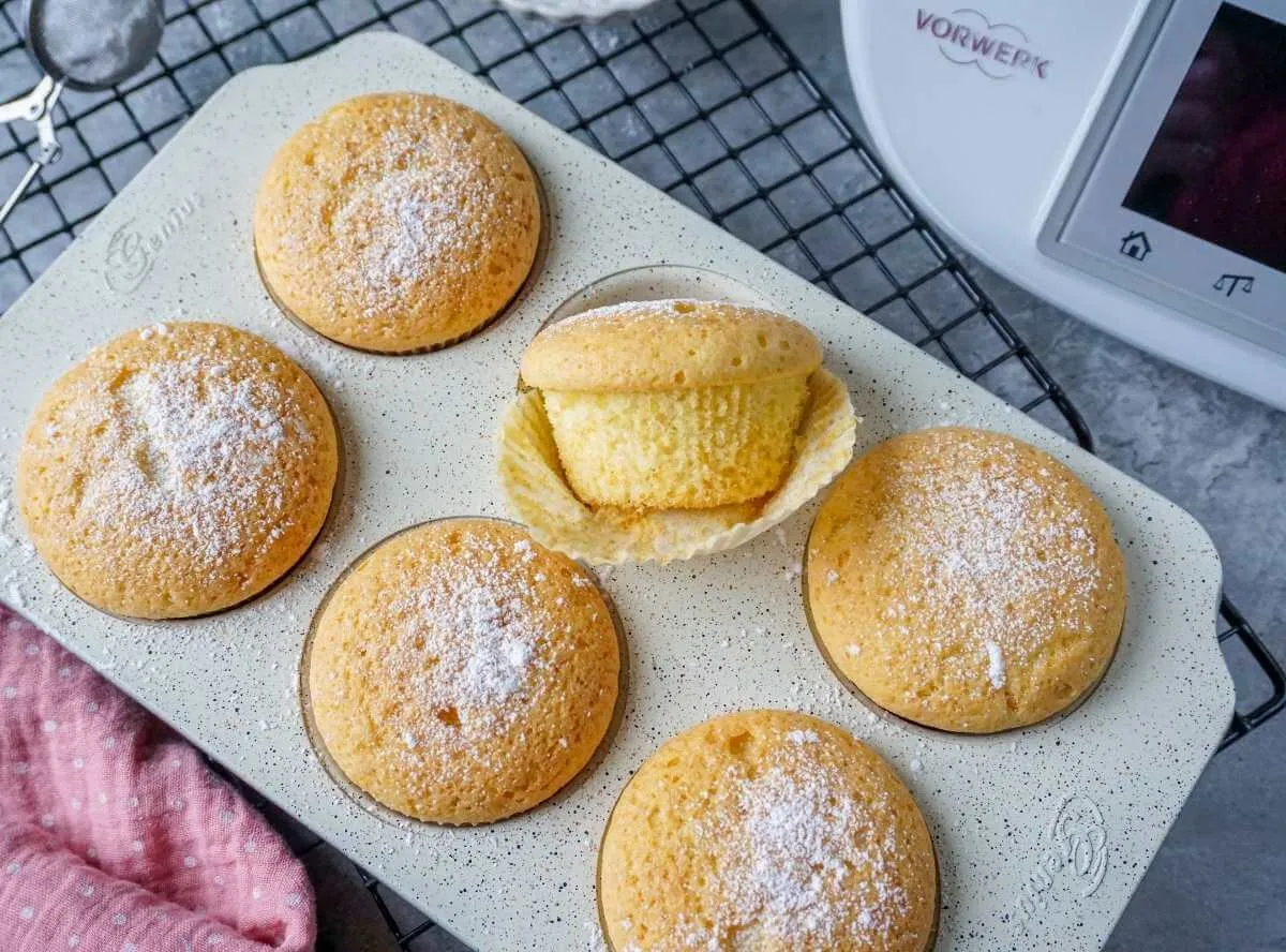 Muffins aus dem Thermomix in bunten Förmchen