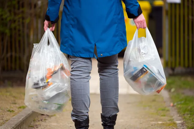 Mülltüten - Foto: NABU/S. Hennigs