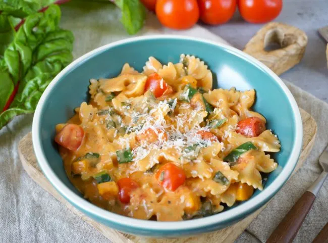 One Pot Pasta mit frischem Mangold