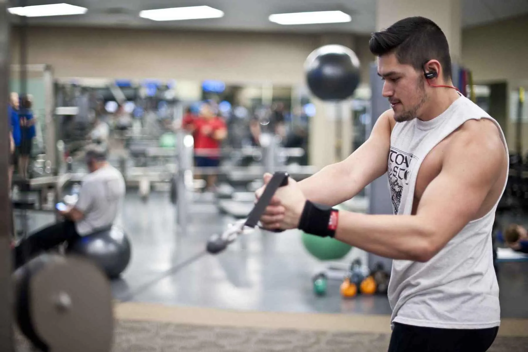 Outdoor-Fitnessgeräte im Park