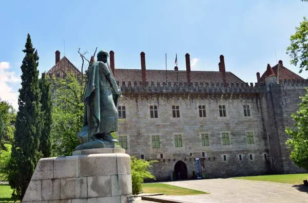 Paço dos Duques de Bragança