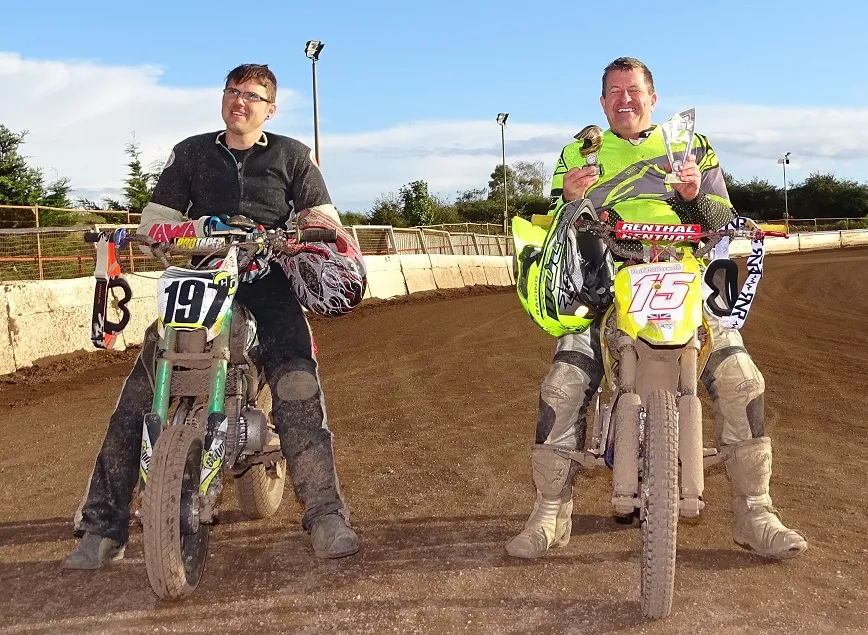 Pit Bike Sommer Meisterschaft Podium – James Bowles Neil McDermott
