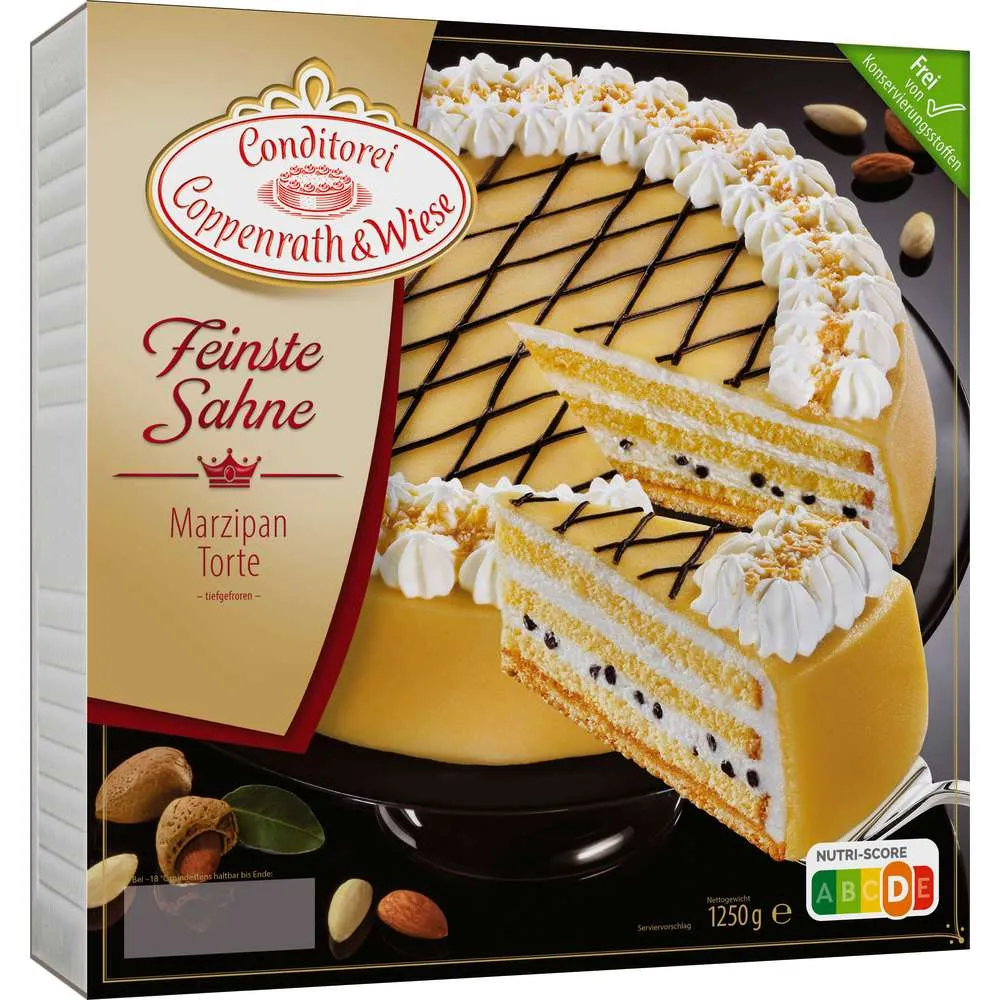 Prächtige Coppenrath &amp; Wiese Marzipan Sahne Torte, ideal für die traditionelle deutsche Kaffeetafel