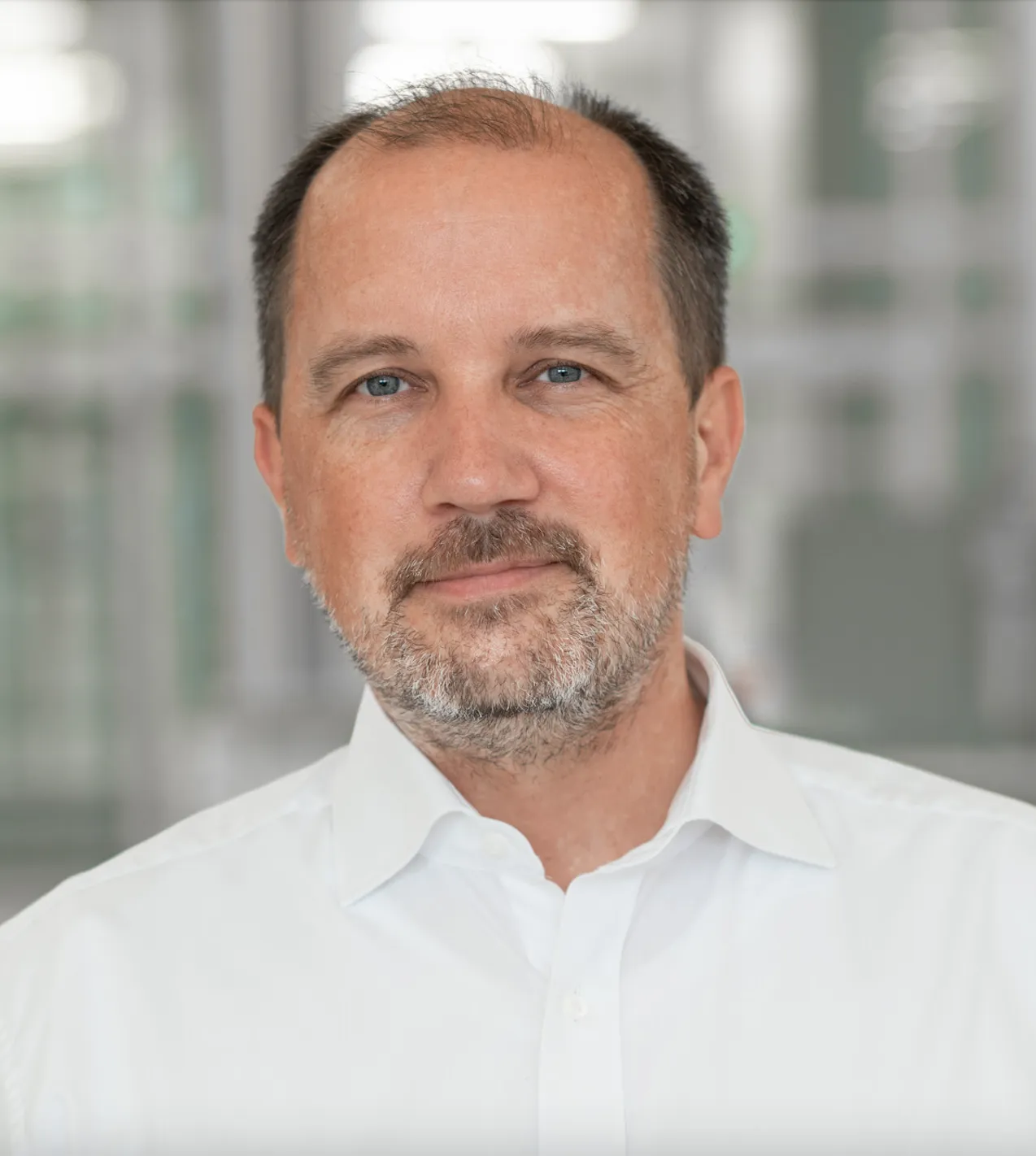 Prof. Dr. Björn Scheffler