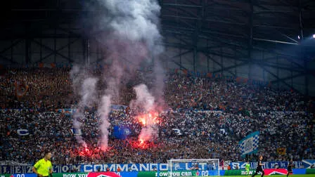 Pyrotechnik und Unruhen auf der Tribüne beim Champions-League-Spiel Marseille gegen Eintracht Frankfurt