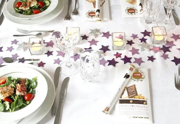 Regalansicht bei REWE mit vielfältiger Auswahl an Feine Welt Produkten für das perfekte Menü