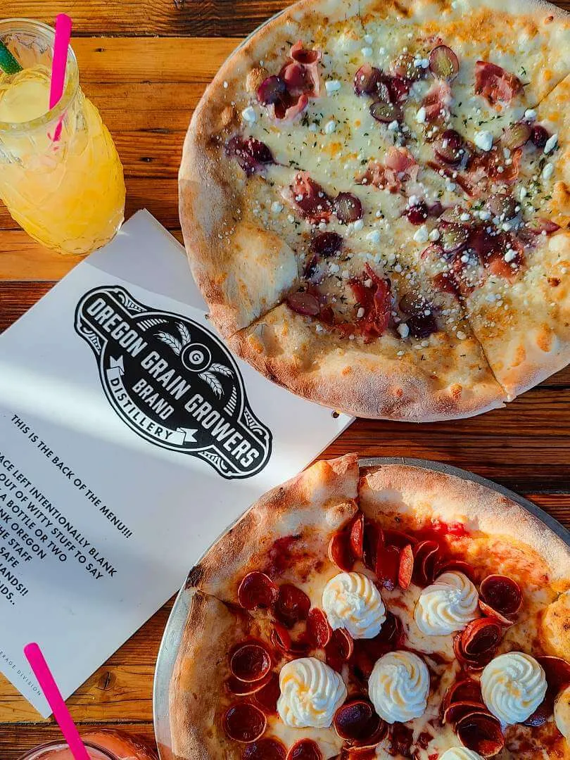 Restaurants in Pendleton, Oregon: Oregon Grain Growers Distillery