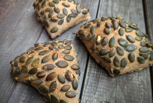Rezeptbild: Kürbiskernbrötchen