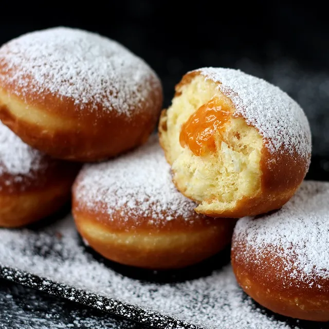 Rezeptkarte für Krapfen: Österreichische Marmeladen-Krapfen