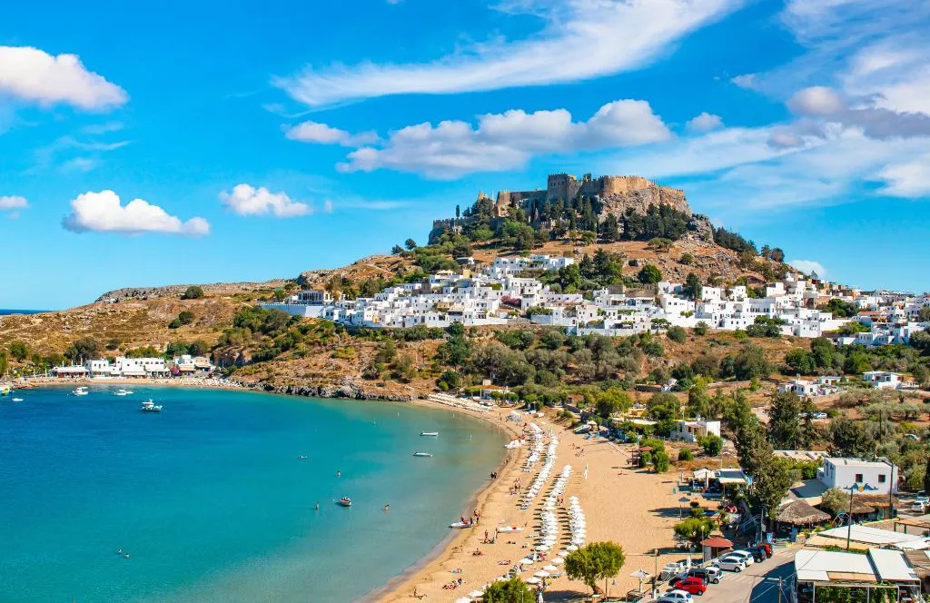 Rhodes ist ein tolles günstiges Reiseziel im März