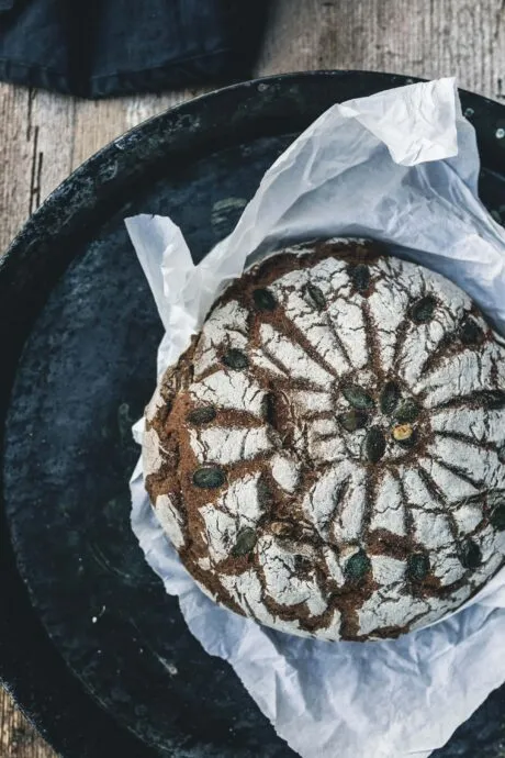Roggenbrot mit Sauerteig