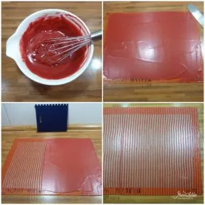 Rote Dekormasse für den gestreiften Biskuit einer besonderen Geburtstagstorte