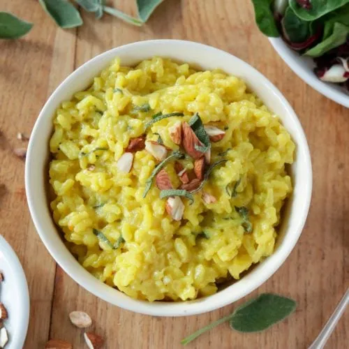 Safranrisotto mit Salbei - vegan