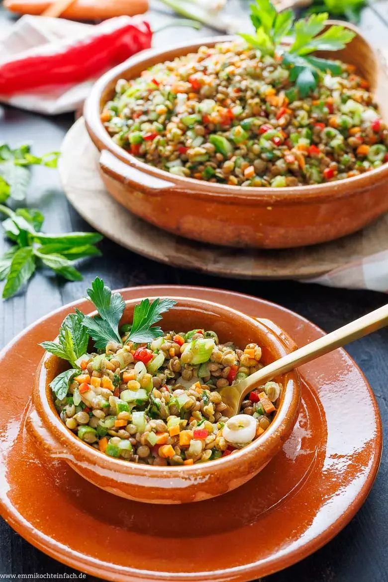 Salat mit Linsen schnell und einfach zubereitet