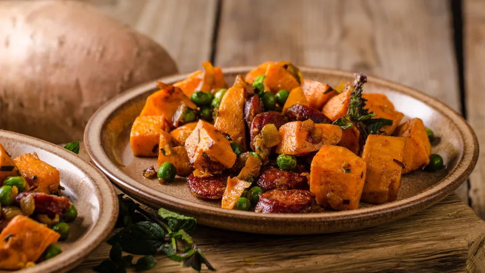 Sattmachender Kartoffel-Brokkoli-Auflauf mit Käse